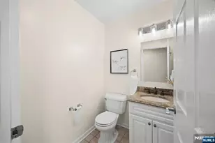 2 Kathleen Ct C002, Ridgefield, NJ 07657 - Photo 10