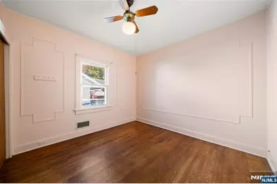 5-23 Canger Place, Fair Lawn, NJ 07410 - Photo 12