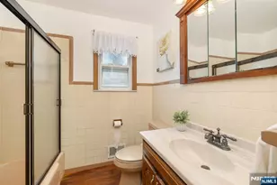 4 Gail Pl, Secaucus, NJ 07094 - Photo 28