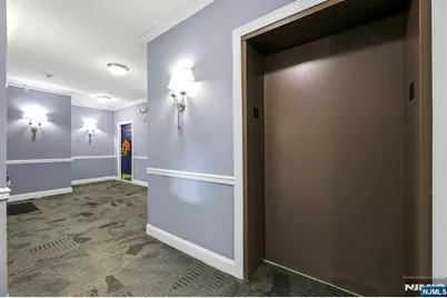 6 Cliff Road D2 #D2, Woodland Park, NJ 07424 - Photo 4