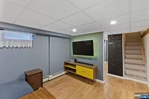 43 Birchwood Dr, Elmwood Park, NJ 07407 - Photo 24