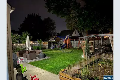 43 Birchwood Drive, Elmwood Park, NJ 07407 - Photo 32