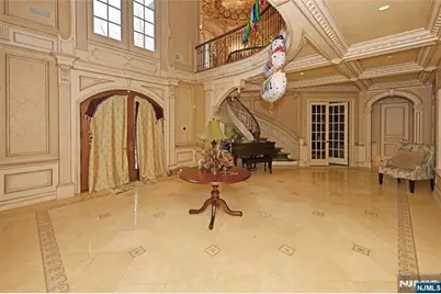 22 Pembroke Trail, Upper Saddle River, NJ 07458 - Photo 2