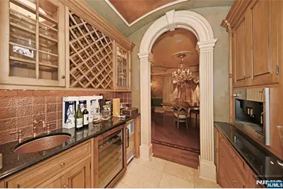 22 Pembroke Trail, Upper Saddle River, NJ 07458 - Photo 10