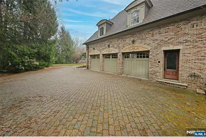 22 Pembroke Trail, Upper Saddle River, NJ 07458 - Photo 36
