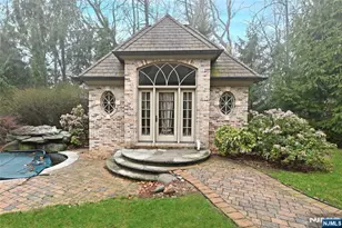 22 Pembroke Trail, Upper Saddle River, NJ 07458 - Photo 34