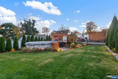 239 Lexington Avenue, Paterson, NJ 07502 - Photo 42