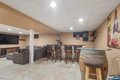 239 Lexington Avenue, Paterson, NJ 07502 - Photo 28