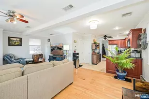 19 Pearl St, Bloomingdale, NJ 07403 - Photo 10