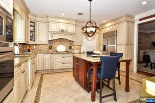 532 Franklin Ave, Wyckoff Township, NJ 07481 - Photo 12