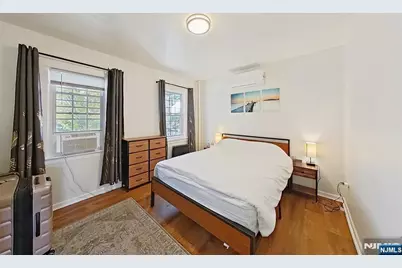 68 Columbus Avenue, Belleville, NJ 07109 - Photo 10