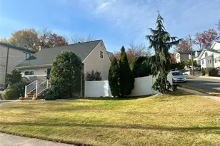 303 Shaler Blvd, Ridgefield, NJ 07657 - Photo 2