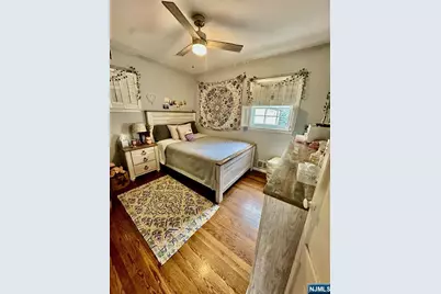 303 Shaler Boulevard, Ridgefield, NJ 07657 - Photo 16