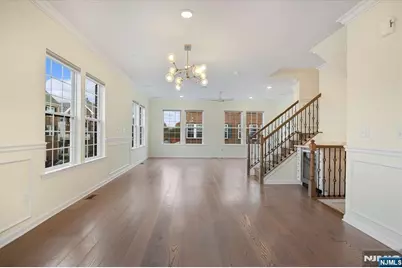 105 Ramsey Terrace 105 #105, Fair Lawn, NJ 07410 - Photo 12