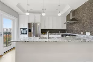 32 Marquis Ct, Edgewater, NJ 07020 - Photo 8