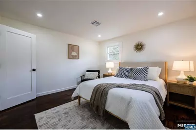 4 Lloyd Avenue, Stanhope, NJ 07874 - Photo 16