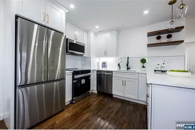 4 Lloyd Avenue, Stanhope, NJ 07874 - Photo 6