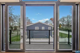 121 Circle Dr, Paramus, NJ 07652 - Photo 26