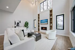 121 Circle Dr, Paramus, NJ 07652 - Photo 12