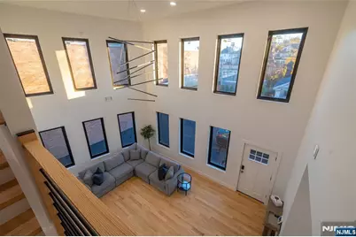 33 Randolph Place, Newark, NJ 07108 - Photo 10