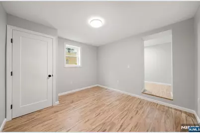 174 Pleasant Avenue, Bergenfield, NJ 07621 - Photo 14