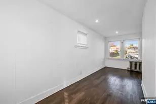 114 E 5th Ave, Roselle, NJ 07203 - Photo 8