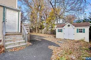 325 New Bridge Rd, Bergenfield, NJ 07621 - Photo 46