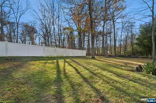 29 Sycamore Ave, Livingston, NJ 07039 - Photo 32