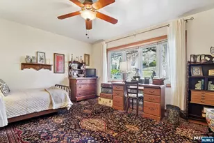 29 Sycamore Ave, Livingston, NJ 07039 - Photo 14