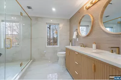 18 Clinton Place, Woodcliff Lake, NJ 07677 - Photo 22