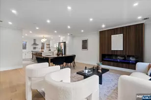 18 Clinton Pl, Woodcliff Lake, NJ 07677 - Photo 4