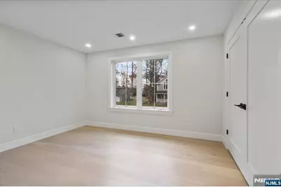 18 Clinton Place, Woodcliff Lake, NJ 07677 - Photo 26