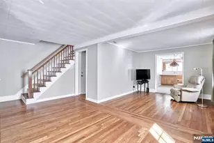 9 New York Ave, Bergenfield, NJ 07621 - Photo 8