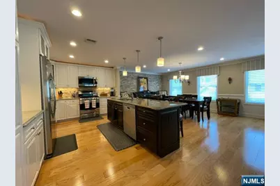 1002 Whitney Lane, Allendale, NJ 07401 - Photo 12