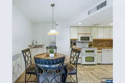 245 Prospect Avenue 3D #3D, Hackensack, NJ 07601 - Photo 20