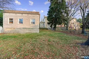 229-235 Ballantine Pkwy, Newark, NJ 07104 - Photo 48