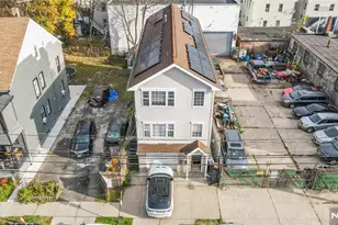 567 E 19th St, Paterson, NJ 07514 - Photo 2