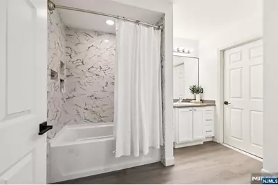 1 Orient Way 204 #204, Rutherford, NJ 07070 - Photo 28