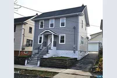 8 Tiffany Boulevard, Newark, NJ 07104 - Photo 2