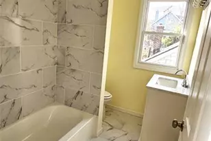 8 Tiffany Blvd, Newark, NJ 07104 - Photo 10