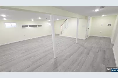 8 Tiffany Boulevard, Newark, NJ 07104 - Photo 16