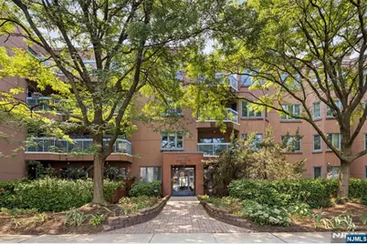 302 Smith Court, Edgewater, NJ 07020 - Photo 34