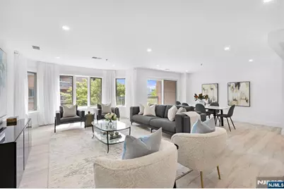 302 Smith Court, Edgewater, NJ 07020 - Photo 8