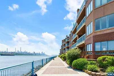 302 Smith Court, Edgewater, NJ 07020 - Photo 28