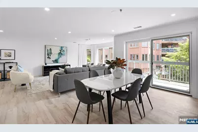 302 Smith Court, Edgewater, NJ 07020 - Photo 16