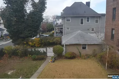 168 Bergen Avenue, Ridgefield Park, NJ 07660 - Photo 16