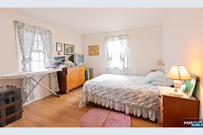 280 River Drive, River Vale Township, NJ 07675 - Photo 16