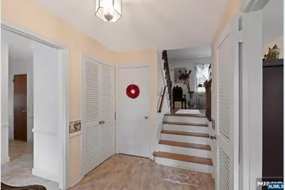 280 River Drive, River Vale Township, NJ 07675 - Photo 2