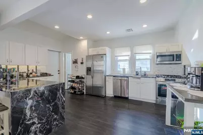 612 Schuyler Avenue, North Arlington, NJ 07031 - Photo 6