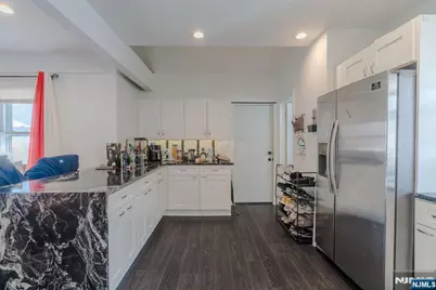 612 Schuyler Avenue, North Arlington, NJ 07031 - Photo 8